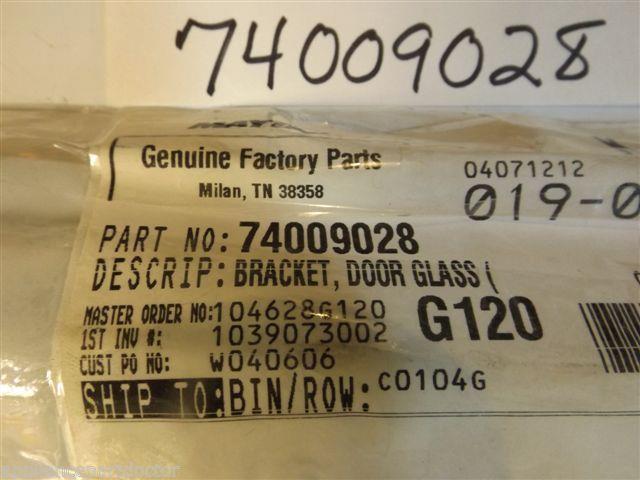 Maytag Amana Jenn Air Stove  74009028  Bracket, Door Glass  NEW IN BOX