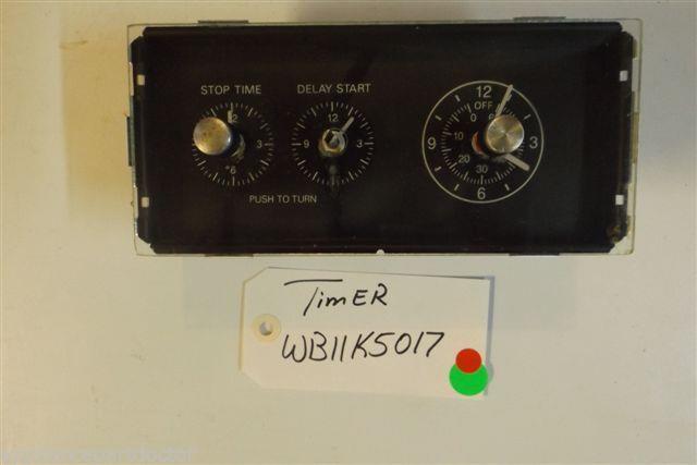 KENMORE Stove WB11K5017  Timer,  missing a knob USED PART