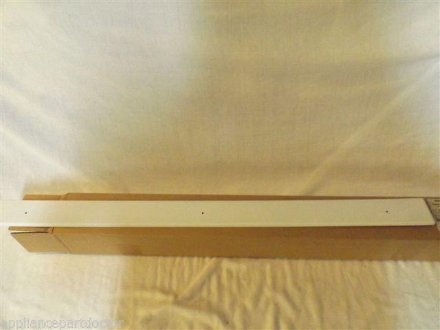 AMANA REFRIGERATOR 67002253 Trim, Horizontal (wht)    NEW IN BOX