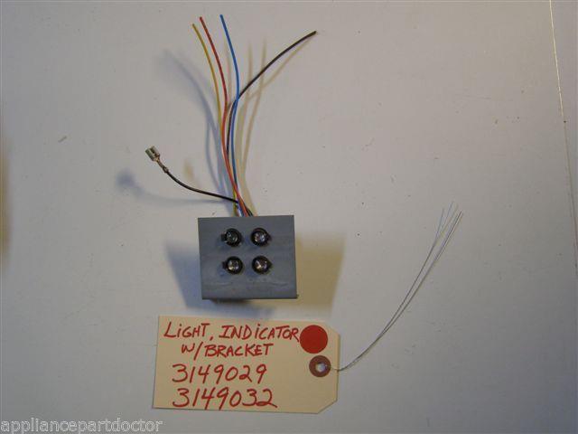 WHIRLPOOL STOVE  3149029  3149032  Light, IndicatorW/Bracket USED