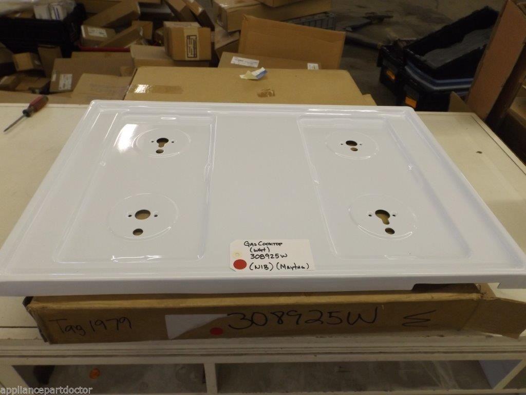 Maytag Whirlpool Stove 308925W Gas Cooktop (wht)  NEW IN BOX