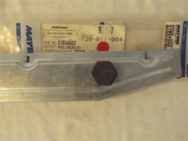 AMANA CALORIC STOVE 31854502 Brace, Leveling Leg (rt)  NEW IN BOX