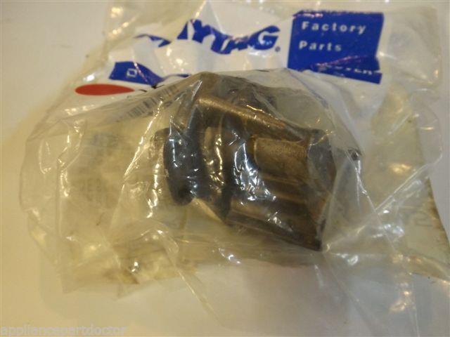 Maytag Gas Stove 74007972  Orfice Holder NEW IN BOX