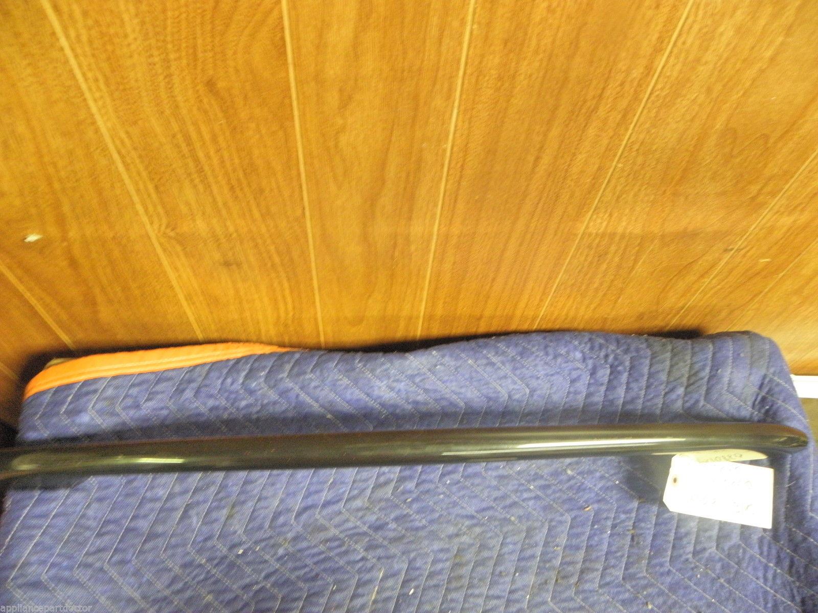 GE REFRIGERATOR WR12X10847 WR12X10860 FF HANDLE *SOME CHIPS ON INSIDE OF HANDLE
