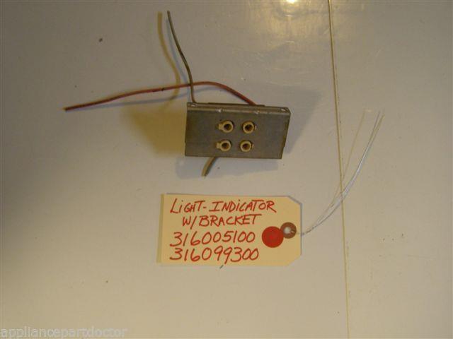 FRIGIDAIRE STOVE  316005100  316099300  Light-indicatorW/Bracket  USED