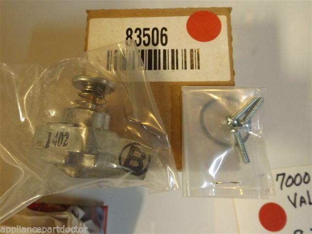 Robertshaw Gas Stove 83506 Kit 7000 Series Gas Valve  NEW IN BOX