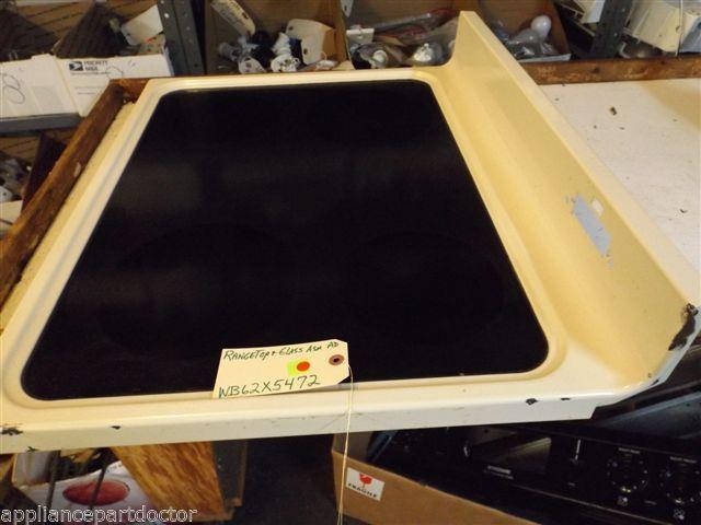 GE STOVE WB62X5472  Rangetop & Glass USED PART