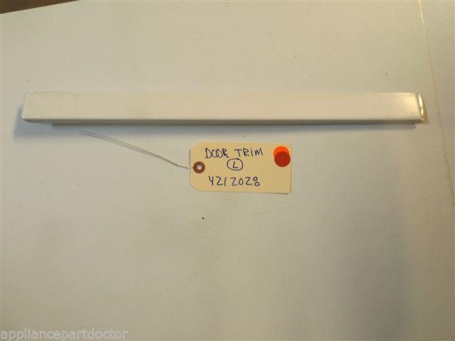 KITCHENAID STOVE 4212028 Trim, Door-left (white) touched up   USED PART