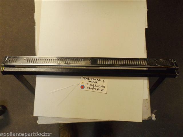 MAYTAG STOVE 7706P243-60 7701P047-60 Frame, Door &  Handle, Door USED