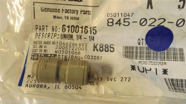 MAYTAG WHIRLPOOL AMANA JENN AIR REFRIGERATOR 61001615 Tubing Coupler  NEW IN BAG