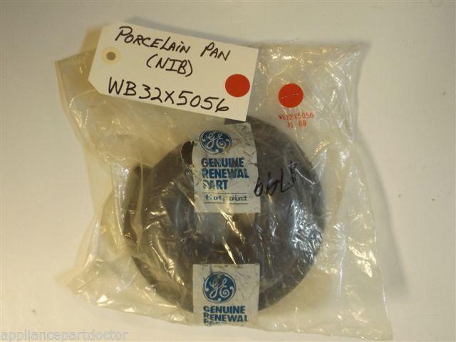 GE Stove  WB32X5056  Porcelain Pan   NEW IN BOX