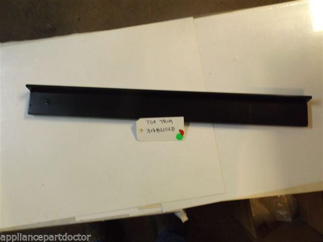 AMANA Stove 31782102B Trim, Door Top  USED