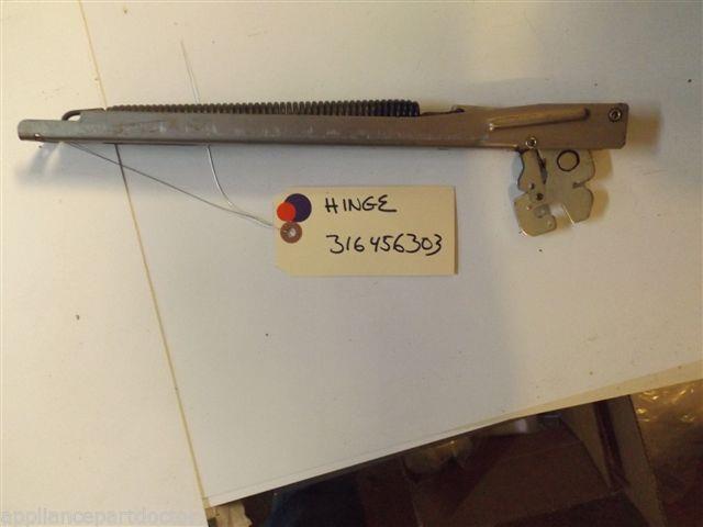 FRIGIDAIRE Stove 316456303 Hinge,oven Door ,blue Titan USED PART