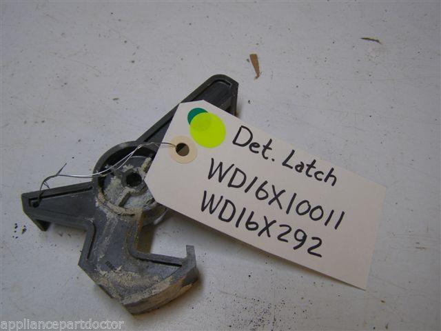 GE DISHWASHER WD16X10011 WD16X292 DETERGENT CUP LATCH USED PART ASSEMBLY