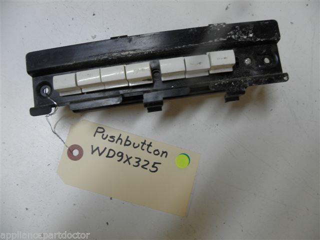 HOTPOINT  DISHWASHER WD9X325 PUSHBUTTON USED PART ASSEMBLY
