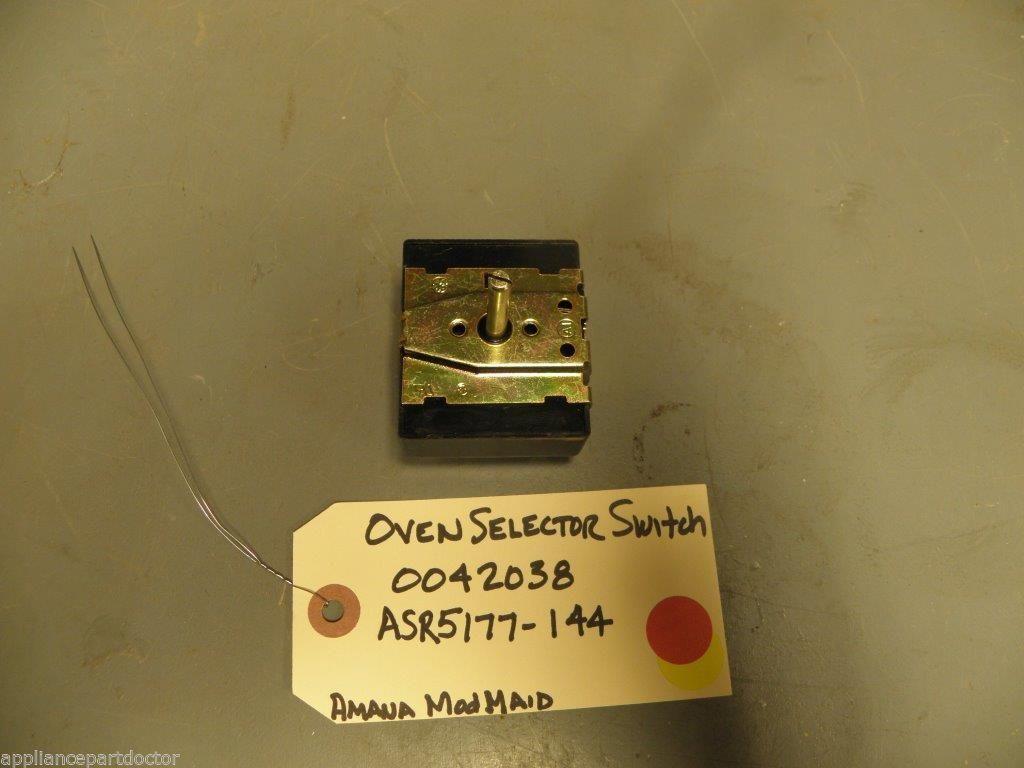 Amana Modern Maid  Stove 0042038  Oven Selector Switch  USED PART