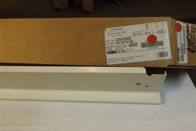WHIRLPOOL AMANA STOVE 32054202C TRIM- DOOR BSQ. NEW IN BOX