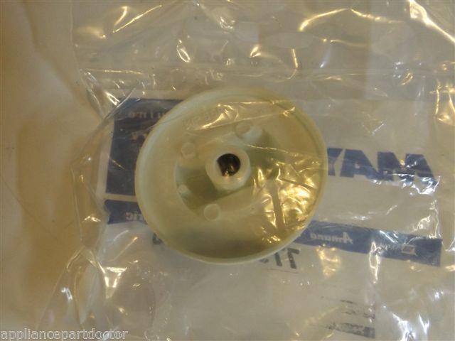 Maytag Magic Chef Stove  7737P029-60  Knob, Switch   NEW IN BOX