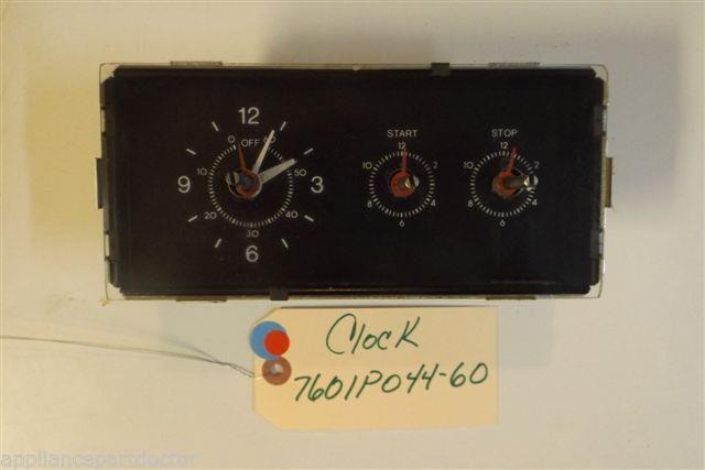MAGIC CHEF   STOVE 7601P044-60    Clock  USED