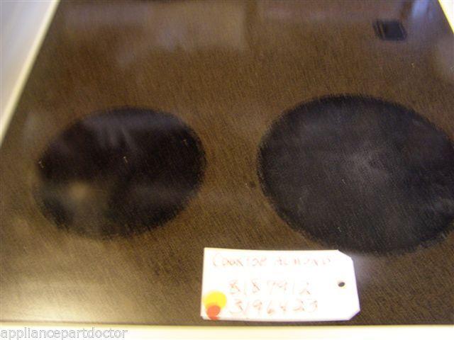 WHIRLPOOL STOVE 8187912  3196423  Cooktop almond CHIPS/WEAR USED PART