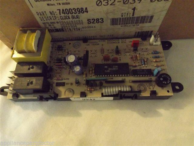 MAYTAG STOVE 74003984 Clock (blk), Control Board   NEW IN BOX