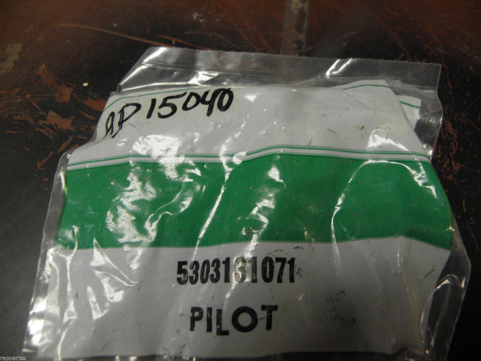 NOS FRIGIDAIRE 5303131071 PILOT LIGHT ASSEMBLY FREE SHIPPING