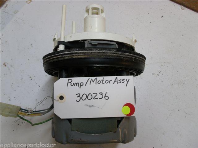 WHIRLPOOL DISHWASHER 300236 PUMP MOTOR USED PART ASSEMBLY