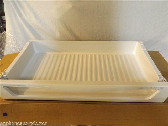 MAYTAG/AMANA/WHIRLPOOL REFRIGERATOR 67004470  Pan-pantry  NEW IN BOX