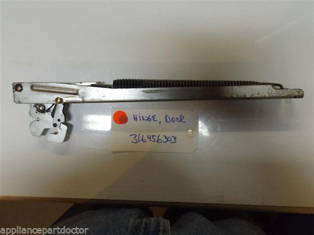KENMORE  STOVE   DOOR HINGE 316456303 USED