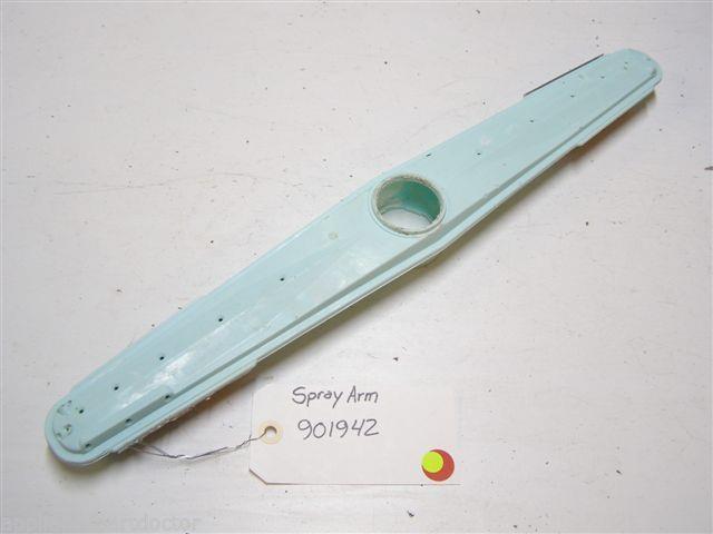 MAYTAG DISHWASHER 901942 SPRAY ARM USED PART ASSEMBLY