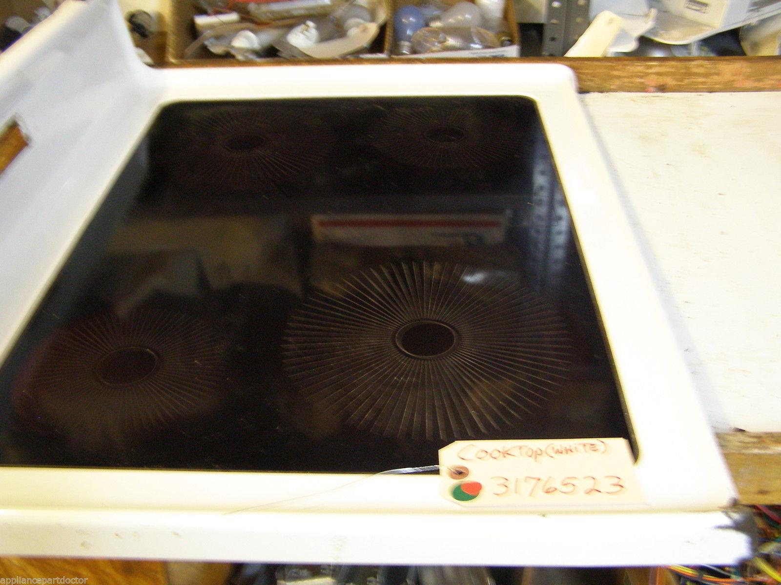 WHIRLPOOL  STOVE 3176523  Cooktop (white)  USED PART
