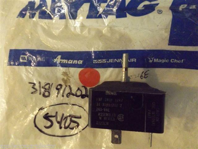 MAYTAG/AMANA/CALORIC KENMORE STOVE 31891202 SWITCH- INFINITE  NEW IN BOX