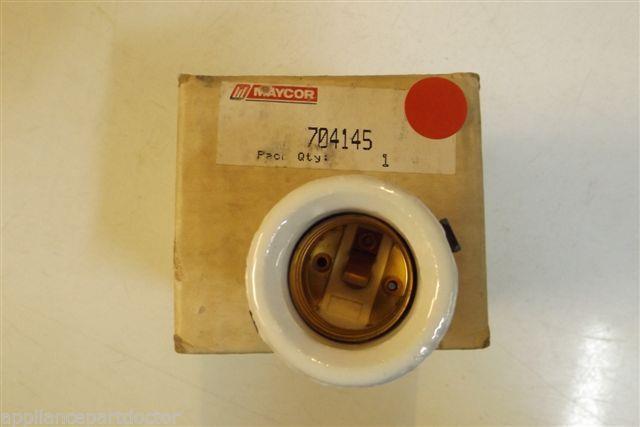 MAYCOR STOVE 704145 SOCKET NEW IN BOX