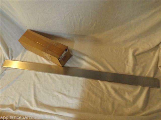 MAYTAG/JENN AIR REFRIGERATOR 67003116 Trim, Vertical (lt-stnls)  NEW IN BOX