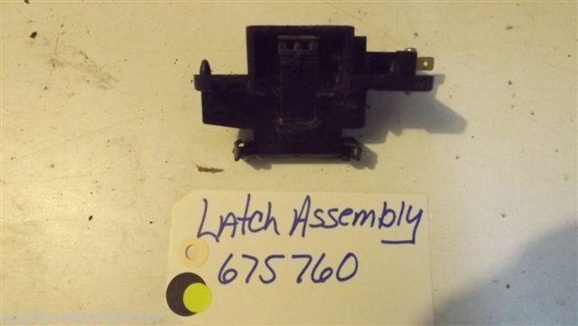 KITCHENAID DISHWASHER 675760 Latch  used part