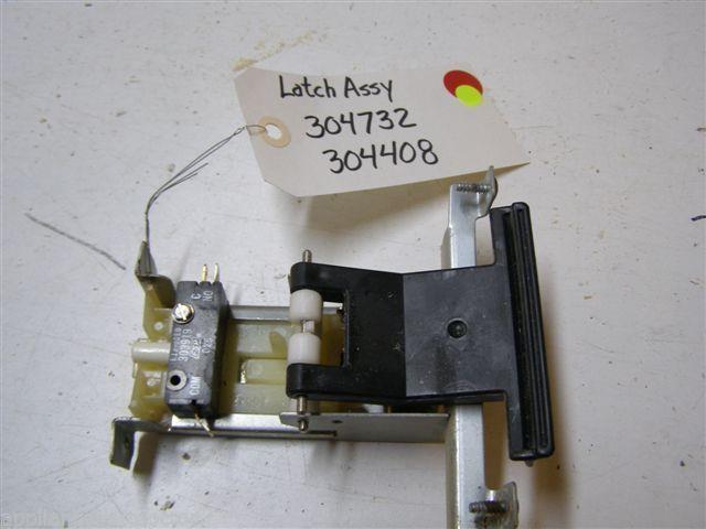 KENMORE DISHWASHER 304732 304408 LATCH & LEVER USED PART ASSEMBLY