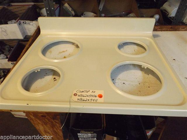 GE STOVE WB62X5406  WB62X5411  Cooktop Ad used part