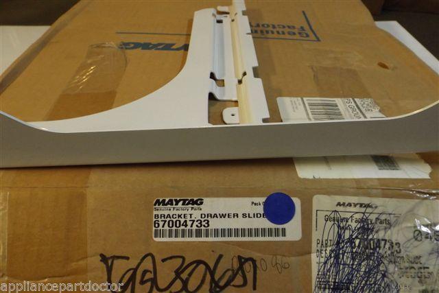 MAYTAG AMANA REFRIGERATOR 67004733 BRACKET- D NEW IN BOX