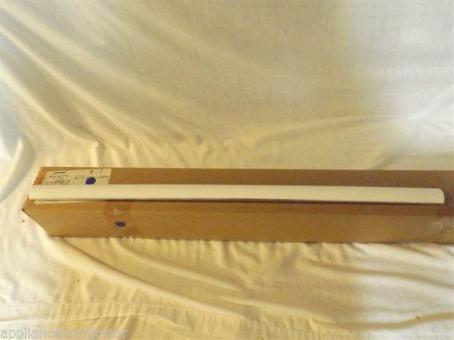 ADMIRAL BOSCH REFRIGERATOR 67932-9 Trim, Extension (lwr - Wht)     NEW IN BOX