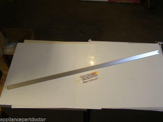 Model RCIB-645 Vintage Frigidaire Flair Stove Upper Trim Piece For Contol Panel