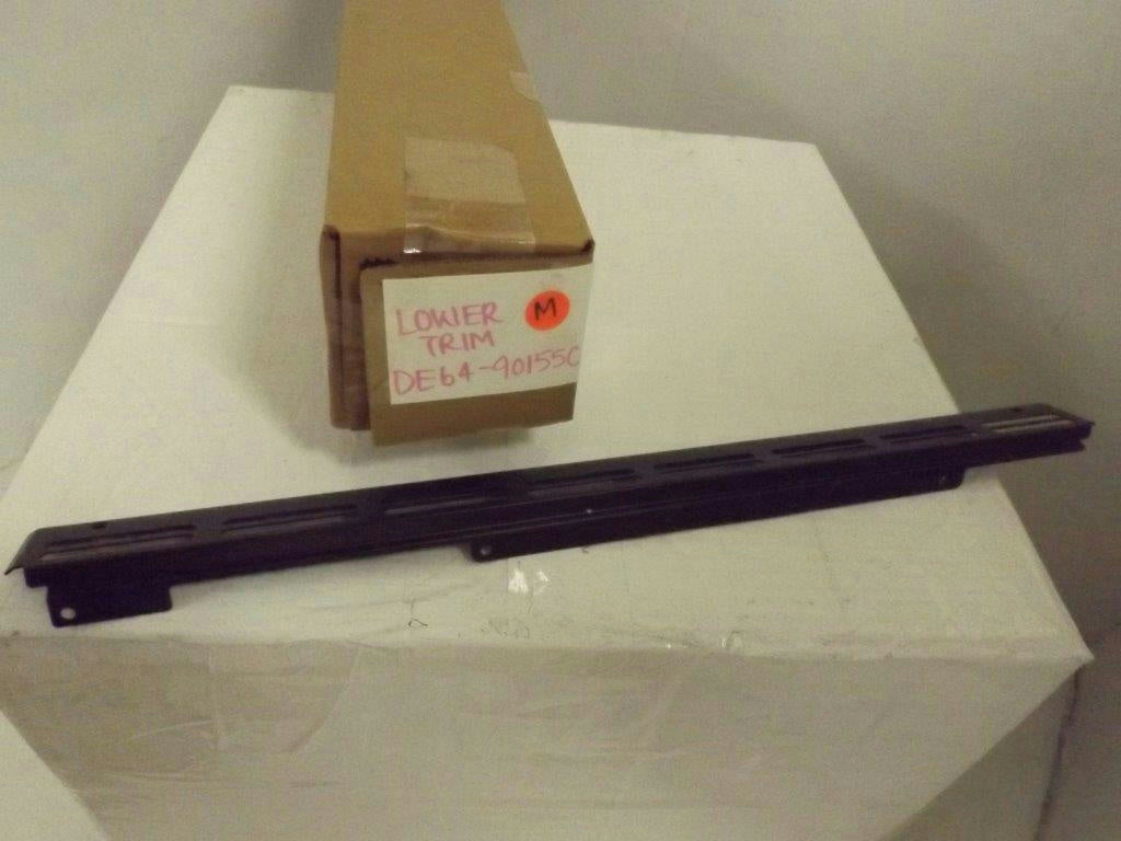 SAMSUNG MICROWAVE DE64-90155C LOWER TRIM NEW