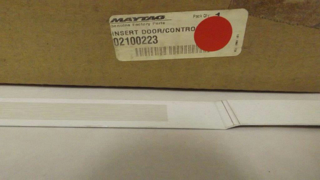 MAYTAG WHIRLPOOL  OVEN 02100223 DOOR INSERT NEW