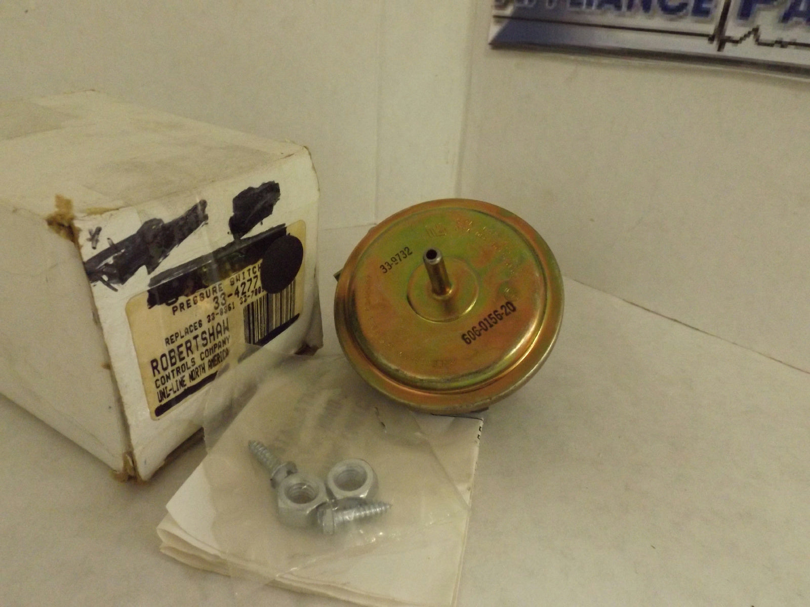 ROBERTSHAW WHIRLPOOL WASHER 33-4277 PRESSURE SWITCH KIT NEW