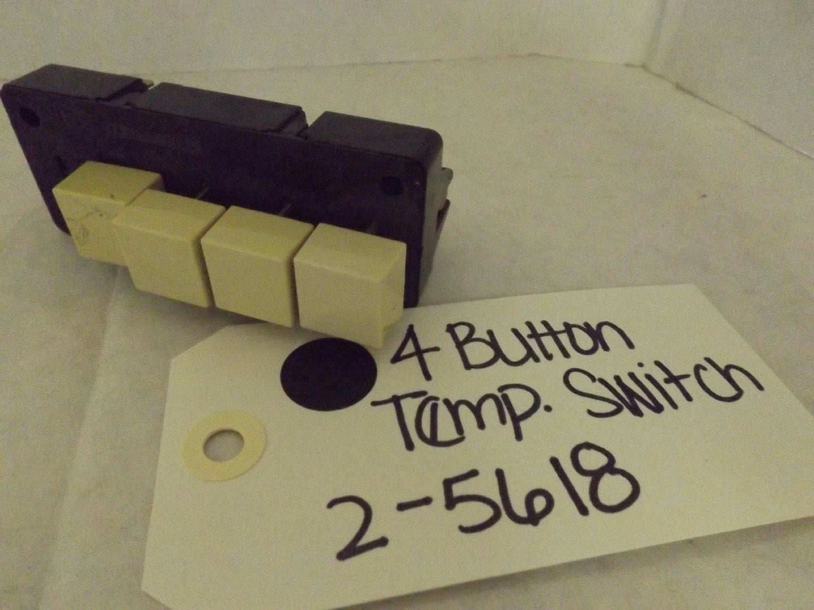 MAYTAG WHIRLPOOL WASHER 2-05618 TEMP SWITCH (4 BUTTON) NEW
