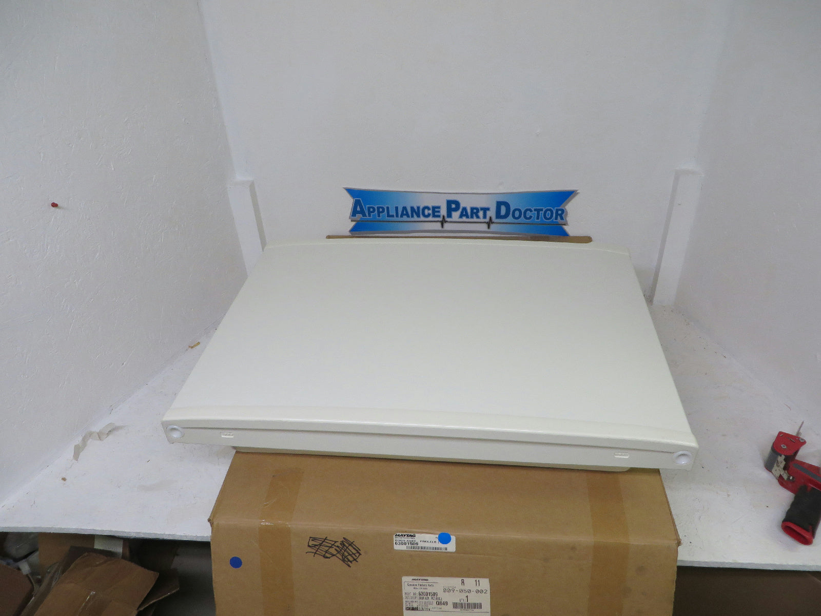 MAYTAG WHIRLPOOL REFRIGERATOR 63001509 FREEZER DOOR (BSQ) NEW