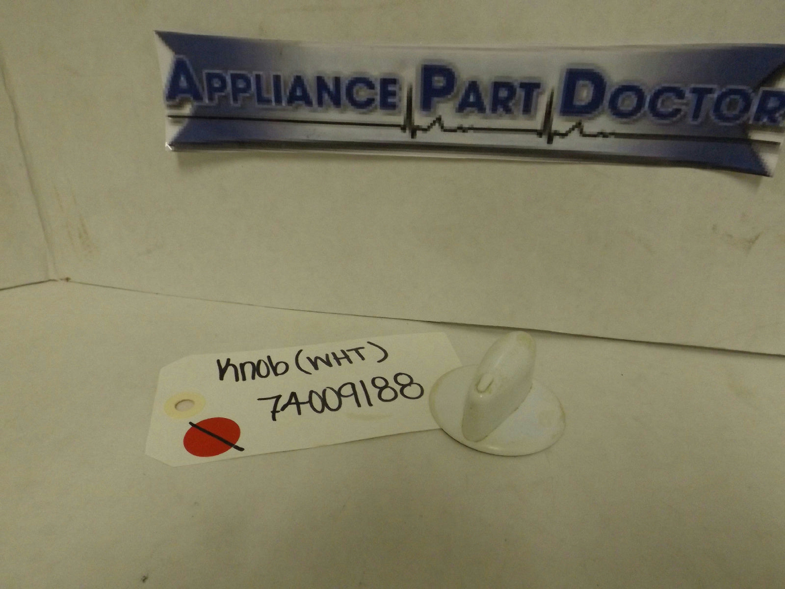 MAYTAG WHIRLPOOL STOVE 74009188 KNOB (WHT) USED