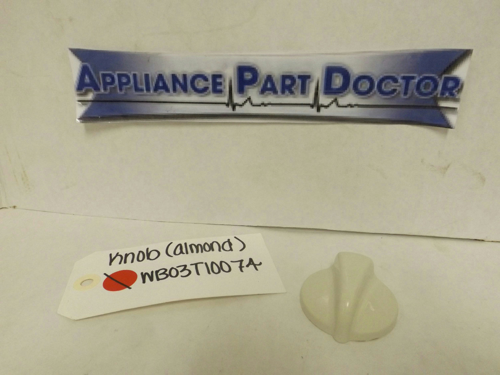 GENERAL ELECTRIC STOVE WB03T10074 KNOB (ALM) USED