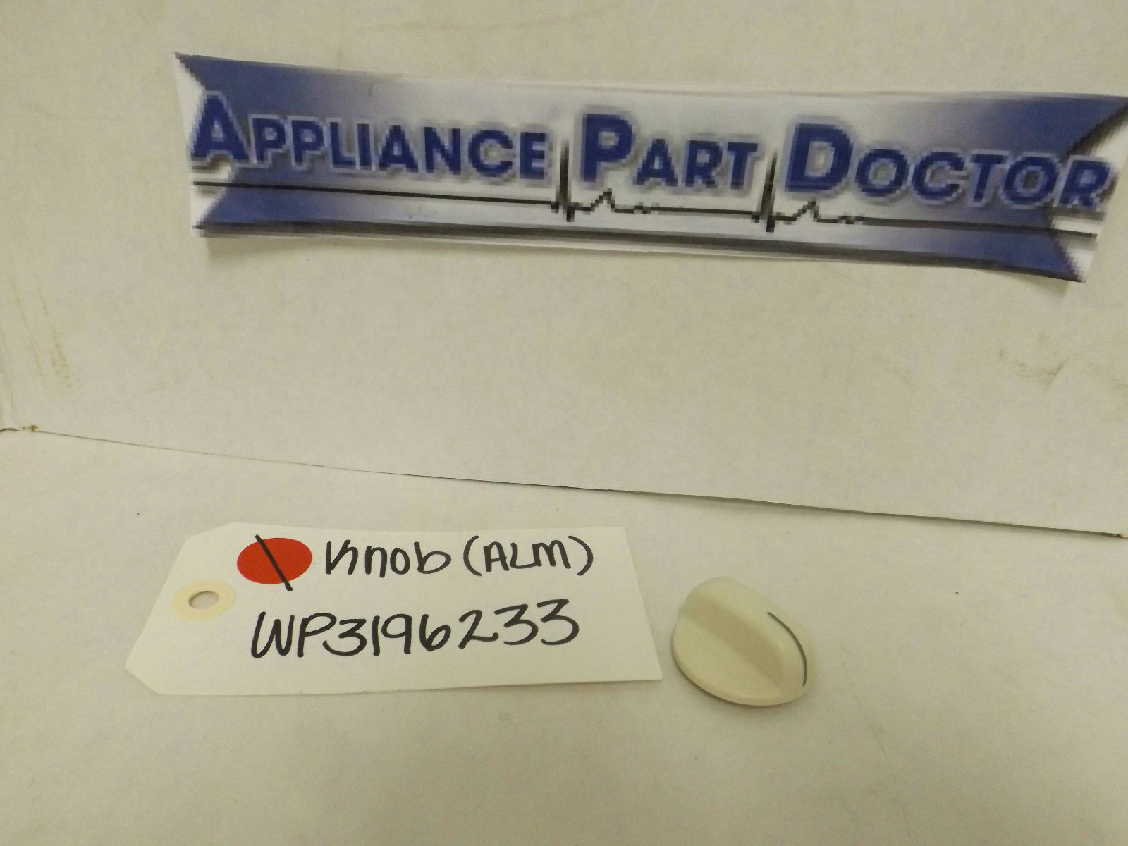 MAYTAG WHIRLPOOL STOVE WP3196233 KNOB (ALM) USED