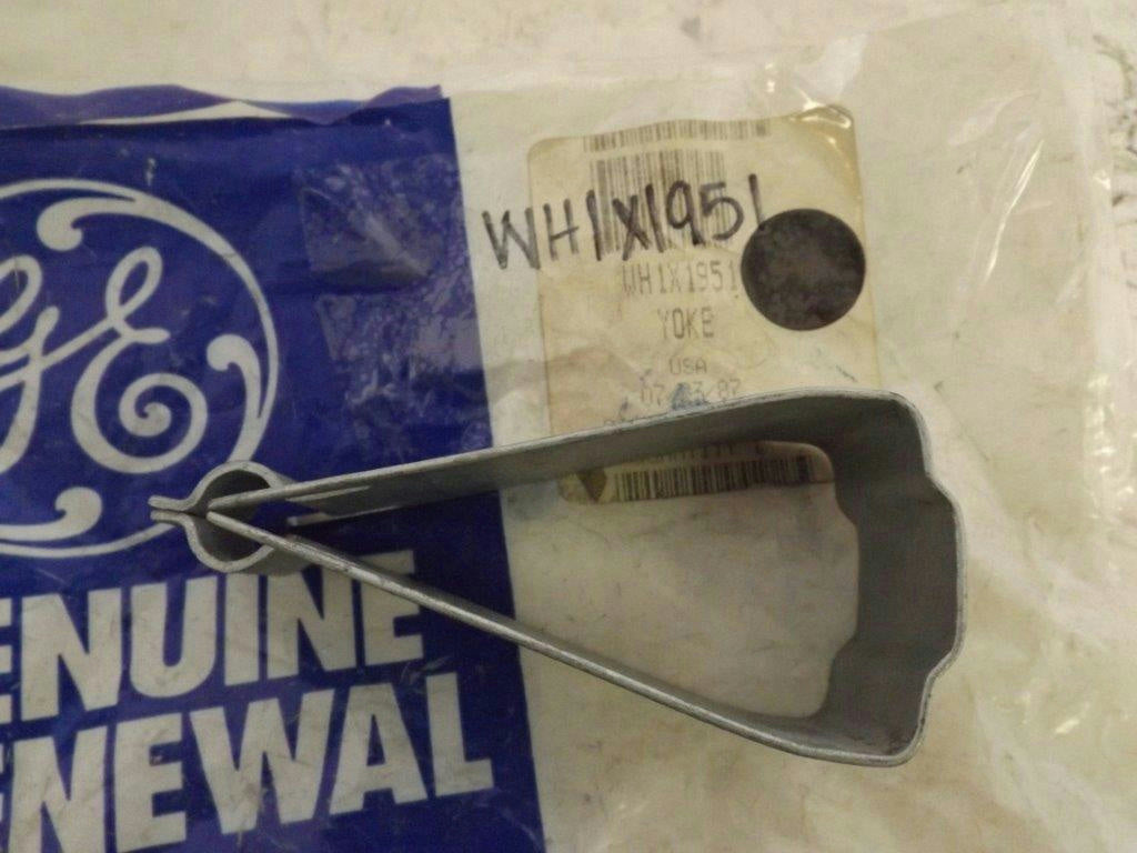 GENERAL ELECTRIC WASHER WH1X1951 YOKE NEW