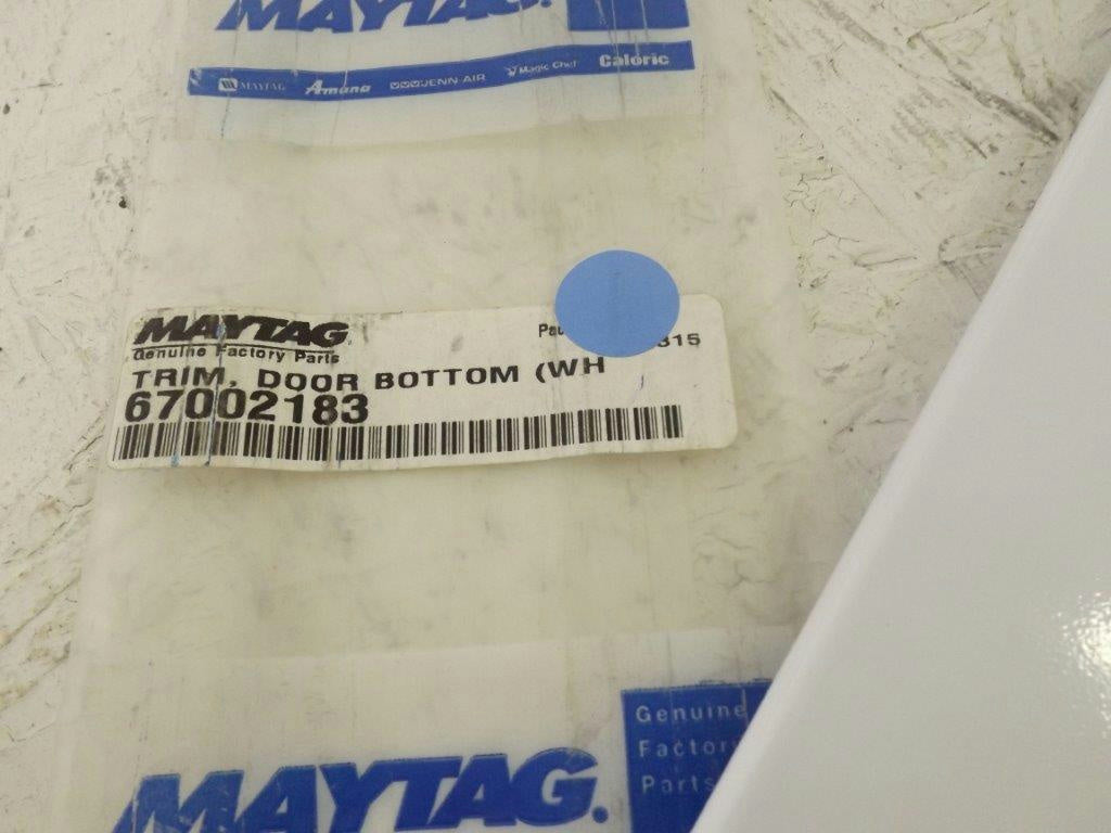 MAYTAG WHIRLPOOL REFRIGERATOR 67002183 BOTTOM DOOR TRIM NEW
